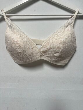 Knix lace deep V bralette size L